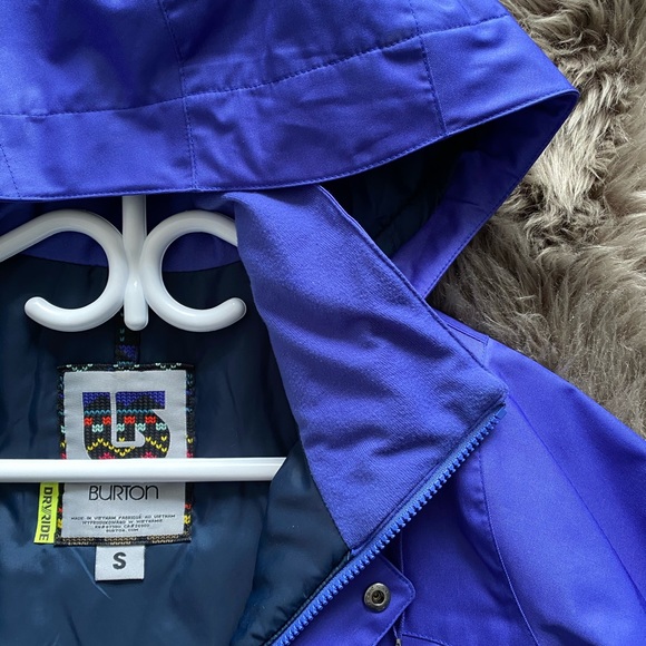 Burton womens Spring/Fall Jacket - Picture 2 of 2